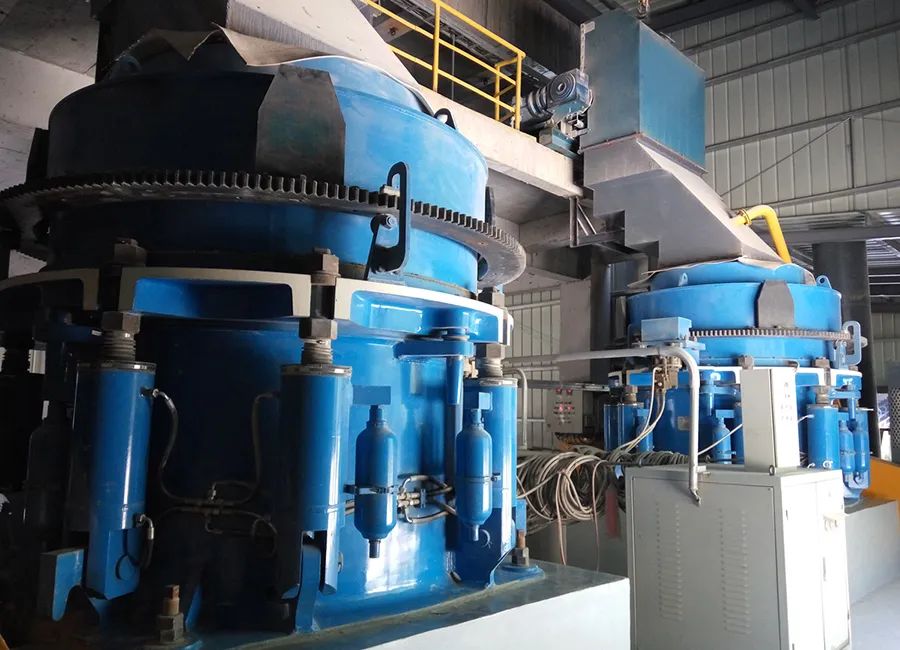 SMS系列多缸液壓圓錐破碎機(jī)，精品骨料生產(chǎn)線的理想選擇