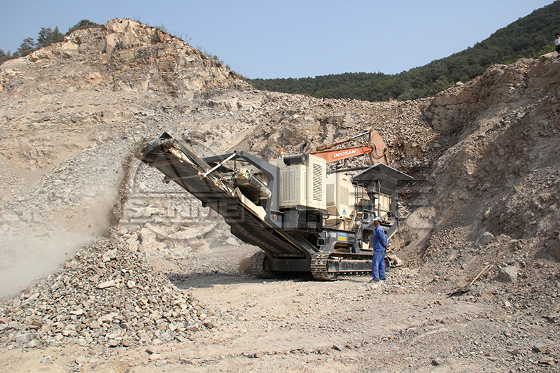 一臺移動履帶式破碎機(jī)多少錢？