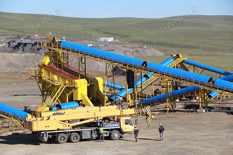 機制砂生產(chǎn)線選固定式還是移動式？理性選擇提升生產(chǎn)效率