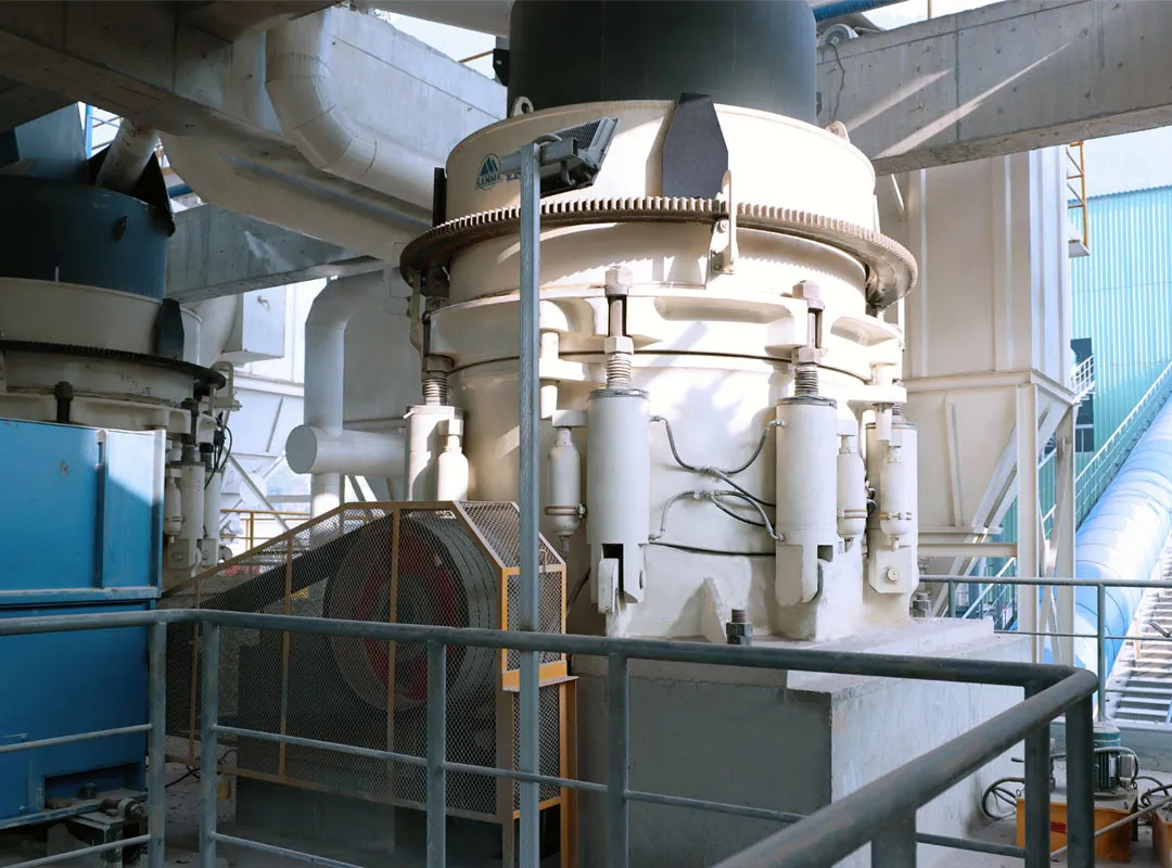 2臺(tái)SMS5000大型多缸液壓圓錐破碎機(jī)服務(wù)于華新水泥（長(zhǎng)陽(yáng)）時(shí)產(chǎn)2000噸骨料生產(chǎn)EPCO項(xiàng)目